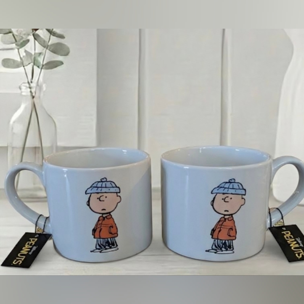 NEW Peanuts "Charlie Brown Winter" Ceramic Mug Set